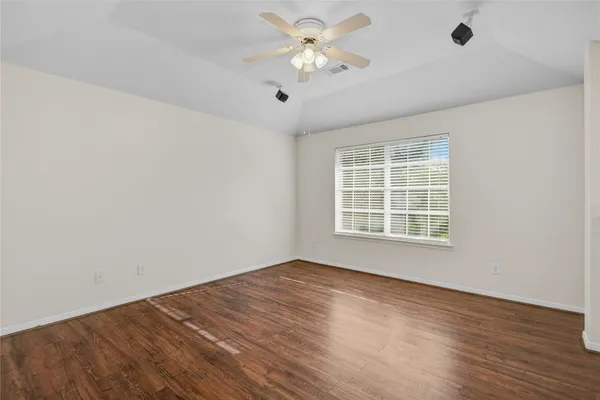 $2,350 | 1742 Country Club Cove Drive, Baytown, TX 77521
