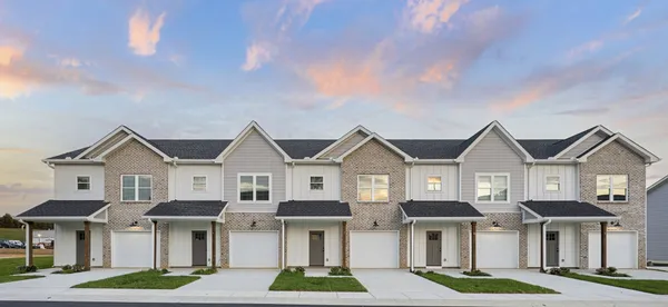 $1,700 | 2624 South Main Street, Unit 7, Springfield, TN 37172