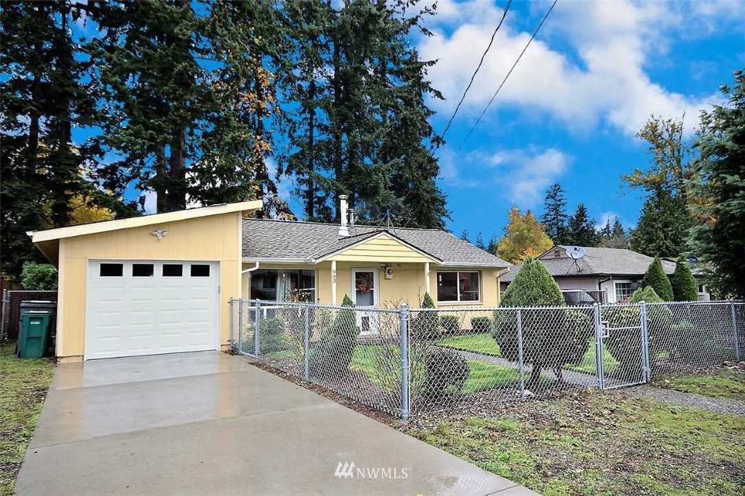 663 Redmond Avenue Northeast Renton, WA 98056 - Photo 16 of 19