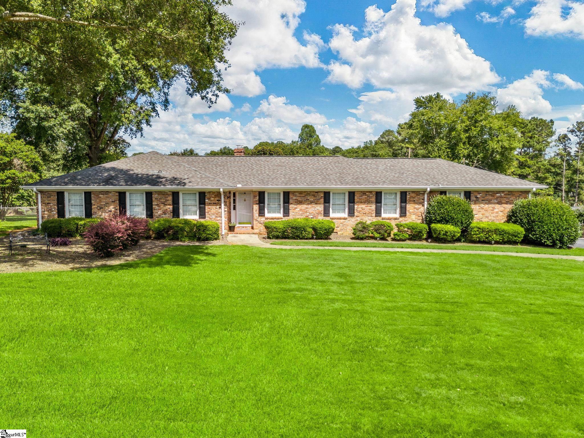 470 Webber Road Spartanburg, SC 29307 - Photo 3 of 36 Gallery Image 3
