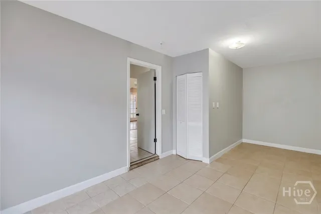 $2,050 | 34 Quail Forest Drive, Savannah, GA 31419