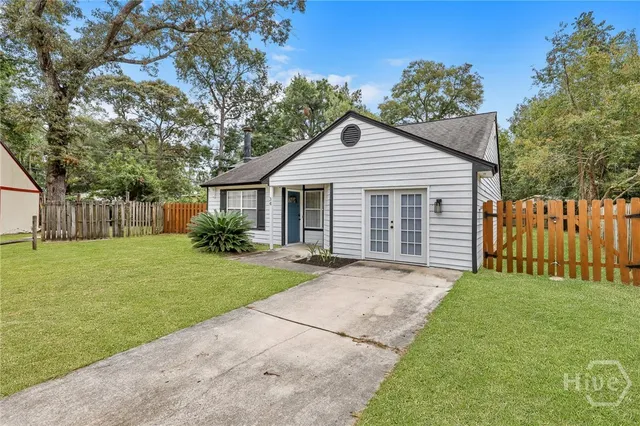 $2,050 | 34 Quail Forest Drive, Savannah, GA 31419