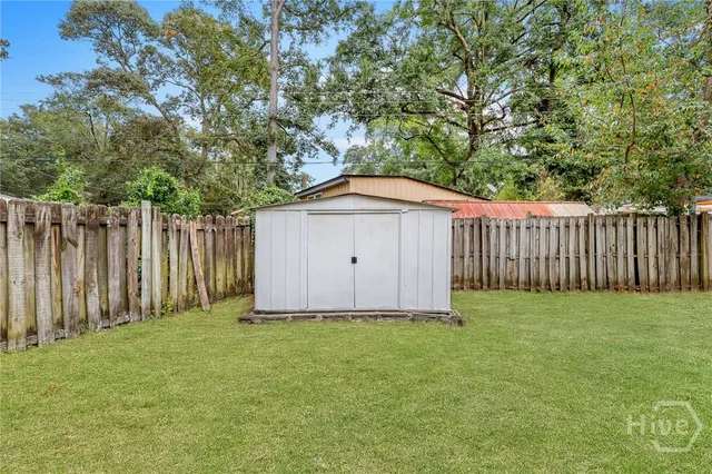 $2,050 | 34 Quail Forest Drive, Savannah, GA 31419