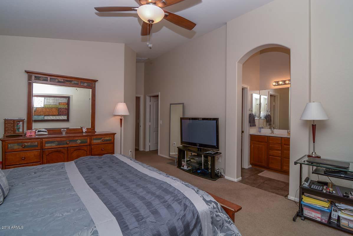 2724 East Alameda Road Phoenix, AZ 85024 - Photo 18 of 33 Master Bedroom-Bath