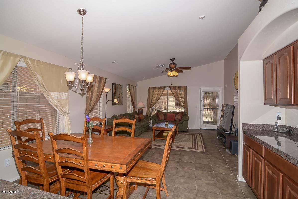 2724 East Alameda Road Phoenix, AZ 85024 - Photo 7 of 33 Breakfast Room