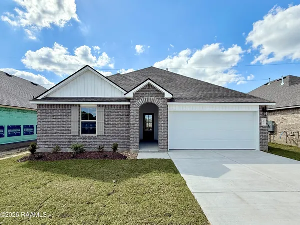 $218,500 | 102 Eagle Heights Drive, Duson, LA 70529