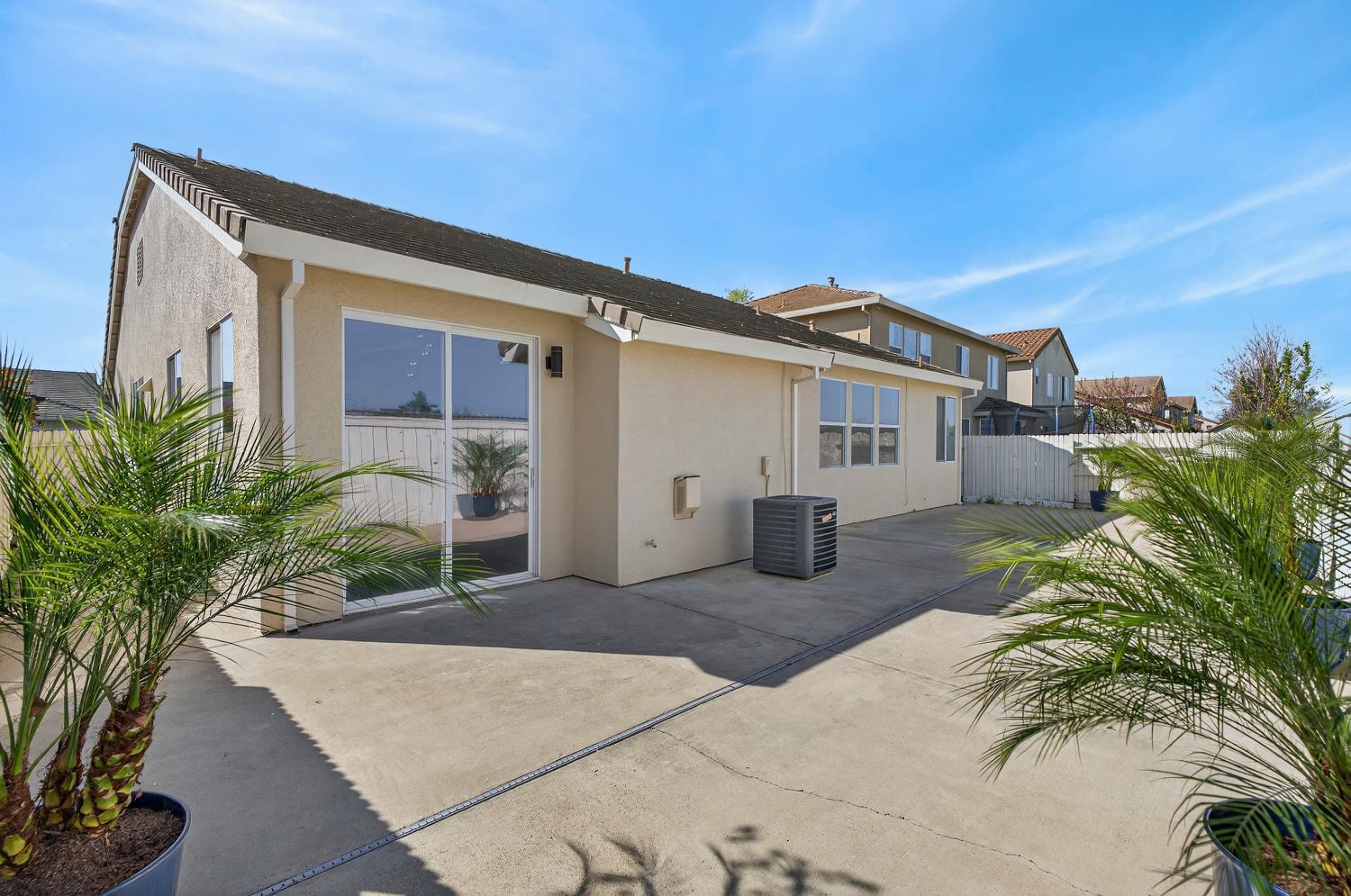6217 Jefjen Way Elk Grove, CA 95757 - Photo 45 of 58 a front view of a house with garden