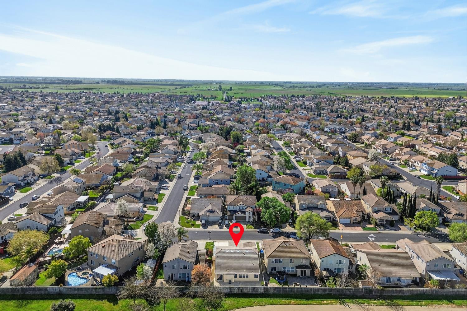 6217 Jefjen Way Elk Grove, CA 95757 - Photo 55 of 58 an aerial view of multiple house