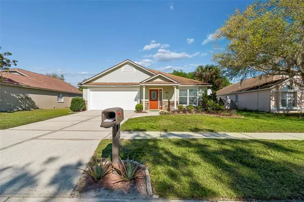 $475,000 | 11029 Streamside Drive, Tampa, FL 33624