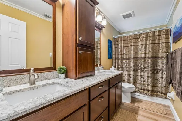 $475,000 | 11029 Streamside Drive, Tampa, FL 33624