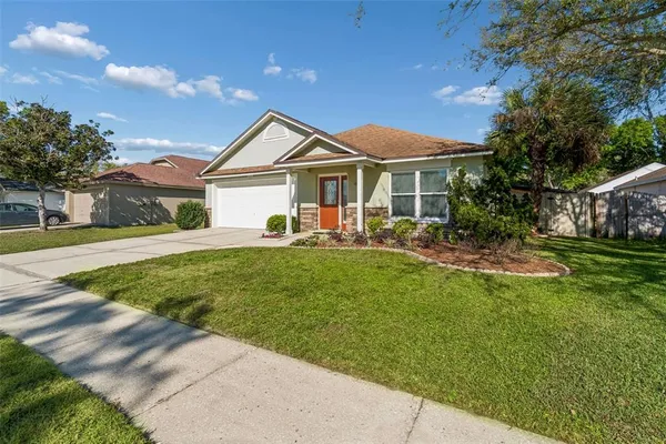 $475,000 | 11029 Streamside Drive, Tampa, FL 33624
