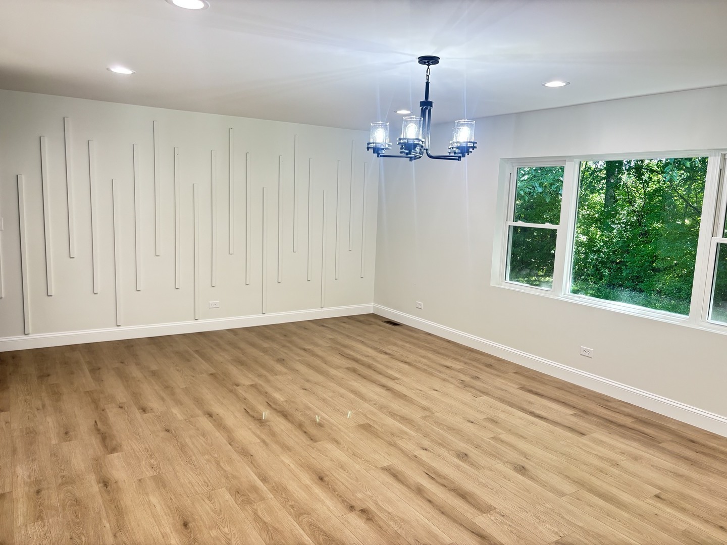 219 James Road Spring Grove, IL 60081 - Photo 5 of 21