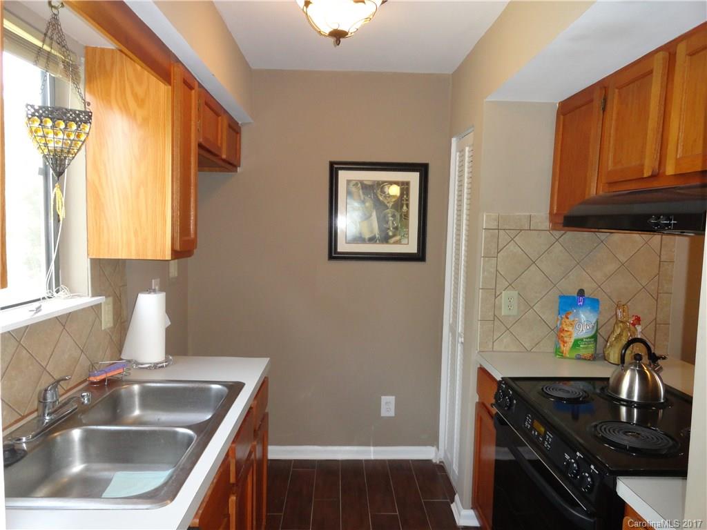 11065 Running Ridge Road, Unit 8477 Charlotte, NC 28226 - Photo 12 of 24 Gallery Image 12