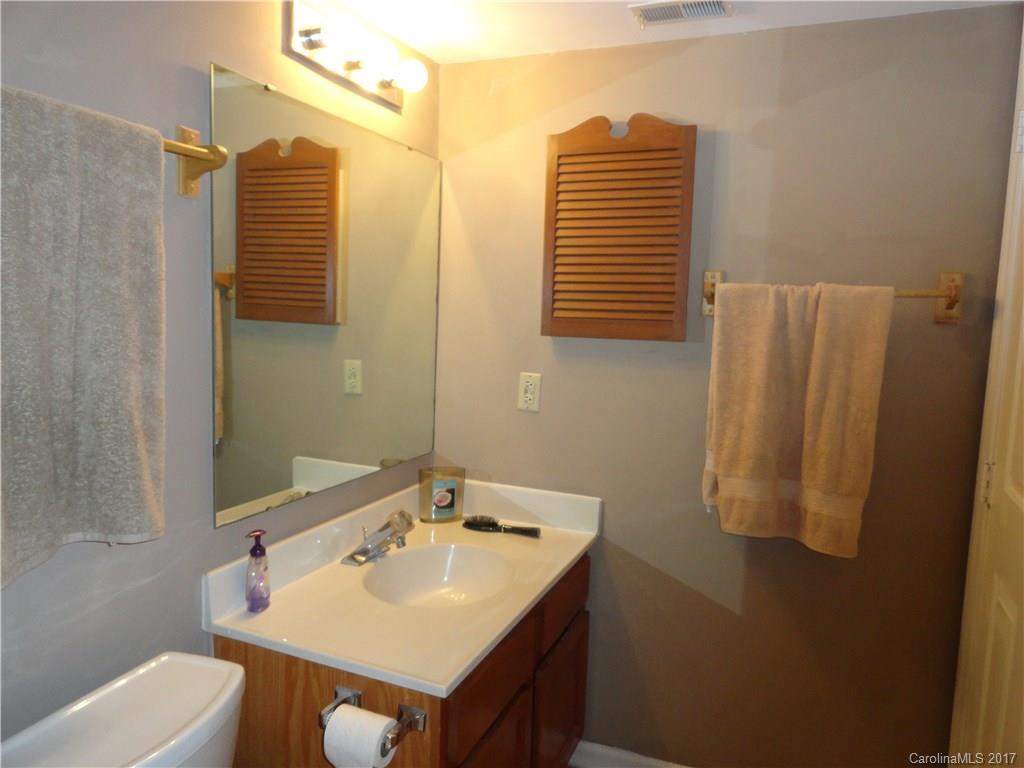 11065 Running Ridge Road, Unit 8477 Charlotte, NC 28226 - Photo 14 of 24 Gallery Image 14