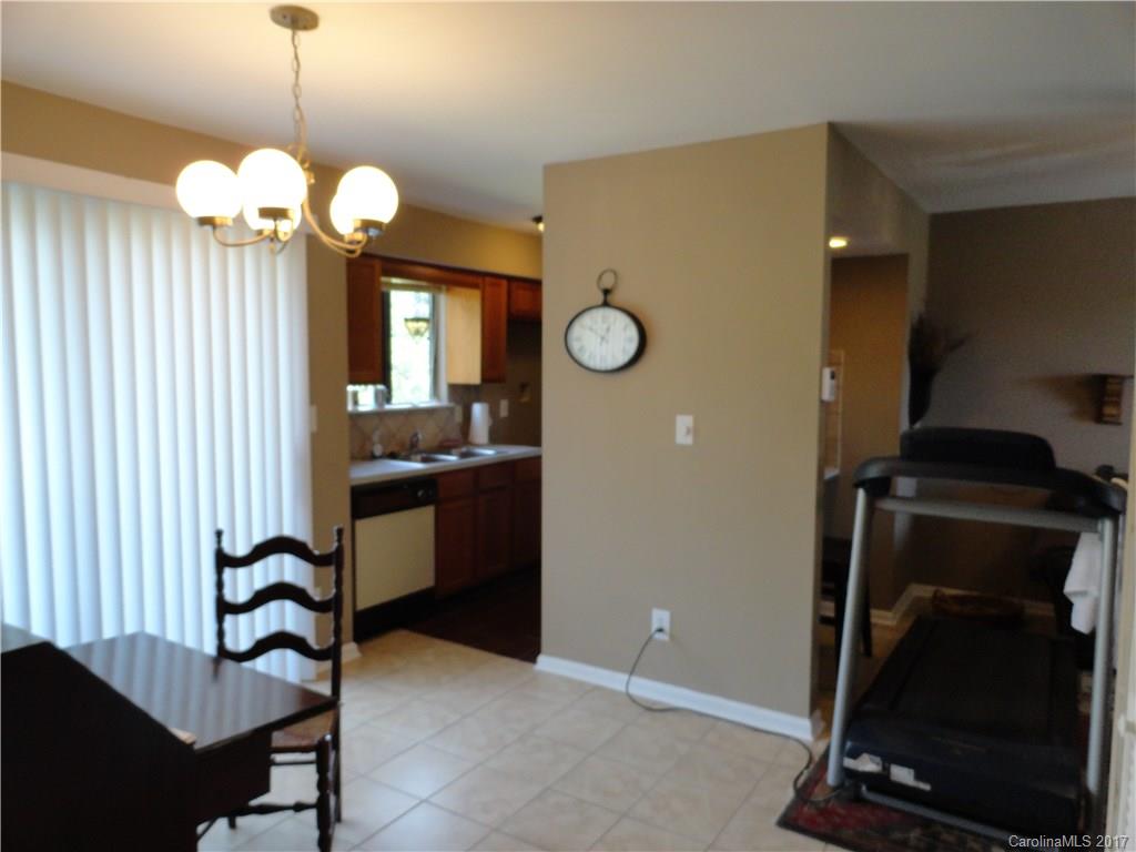 11065 Running Ridge Road, Unit 8477 Charlotte, NC 28226 - Photo 10 of 24 Gallery Image 10