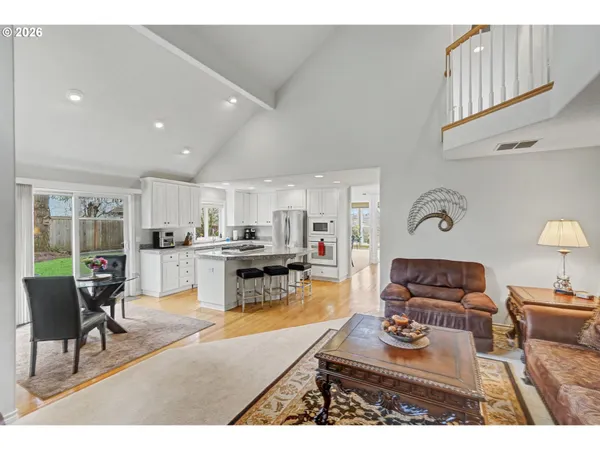 $665,000 | 2874 Laurelwood Court Northwest, Salem, OR 97304