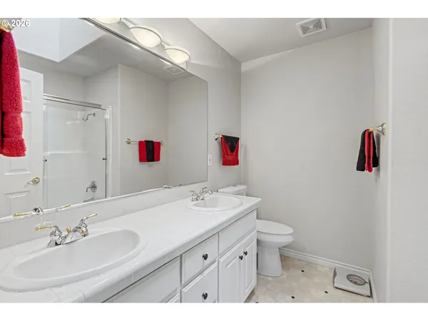 $665,000 | 2874 Laurelwood Court Northwest, Salem, OR 97304