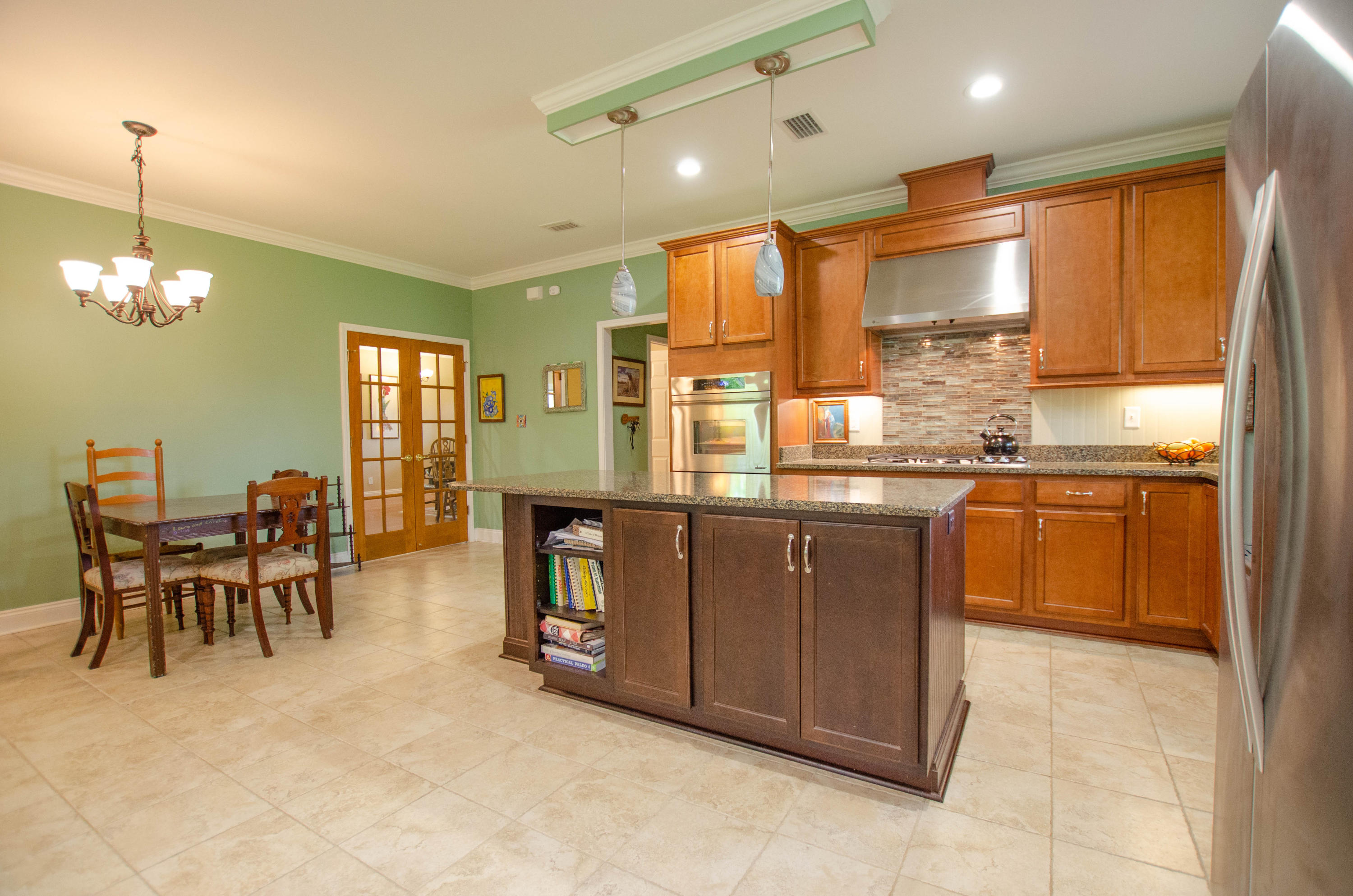 730 McLendon Road DeFuniak Springs, FL 32433 - Photo 9 of 56 Kitchen and Breakfast Nook