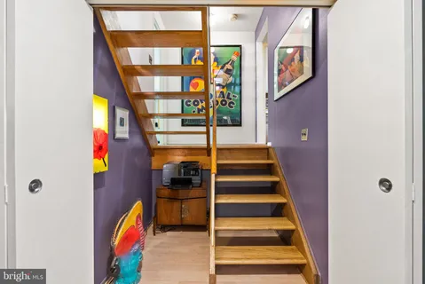 $1,540,000 | 8034 Park Overlook Drive, Bethesda, MD 20817