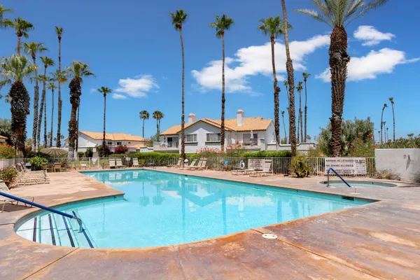 $390,000 | 476 Evergreen Ash, Palm Desert, CA 92211