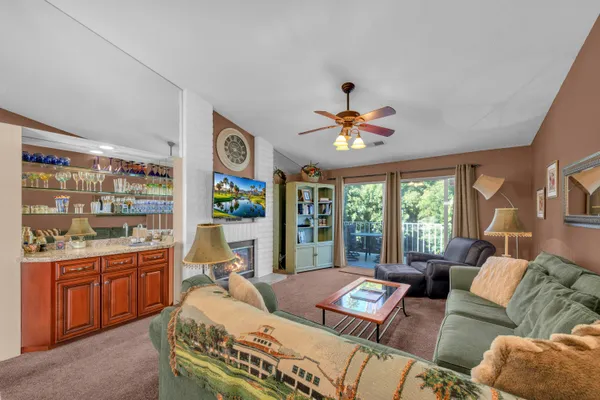 $390,000 | 476 Evergreen Ash, Palm Desert, CA 92211