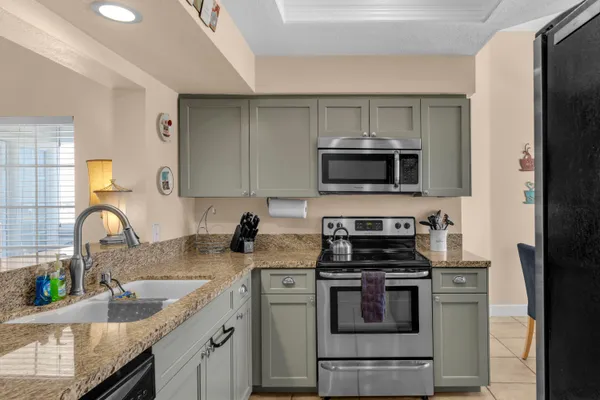 $390,000 | 476 Evergreen Ash, Palm Desert, CA 92211