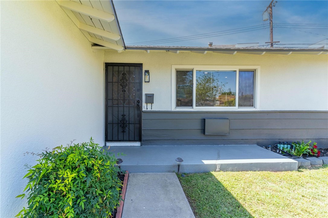 4832 Olive Street Montclair, CA 91763 - Photo 2 of 2