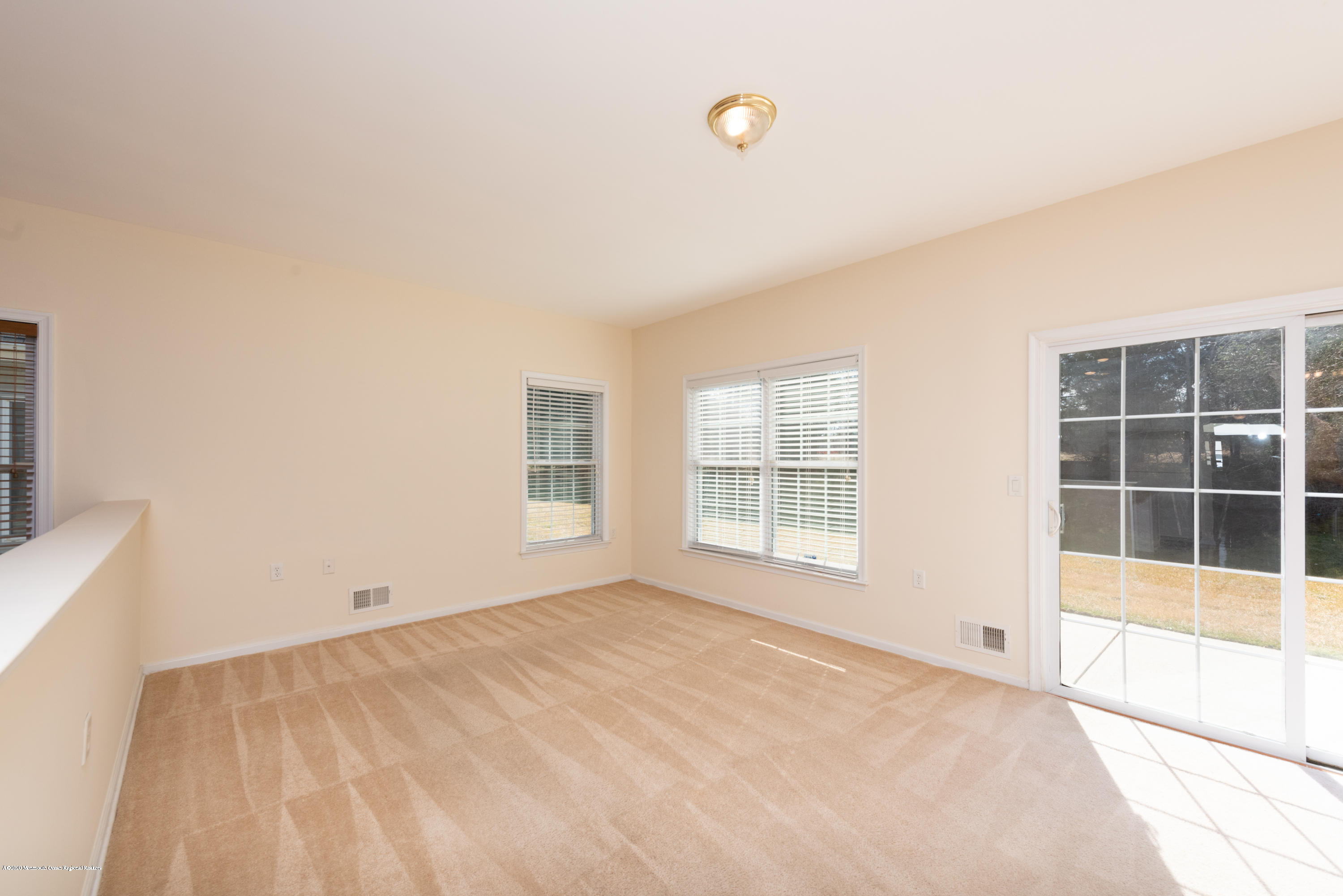 69 Yates Road Manalapan, NJ 07726 - Photo 18 of 26 BAP_6636