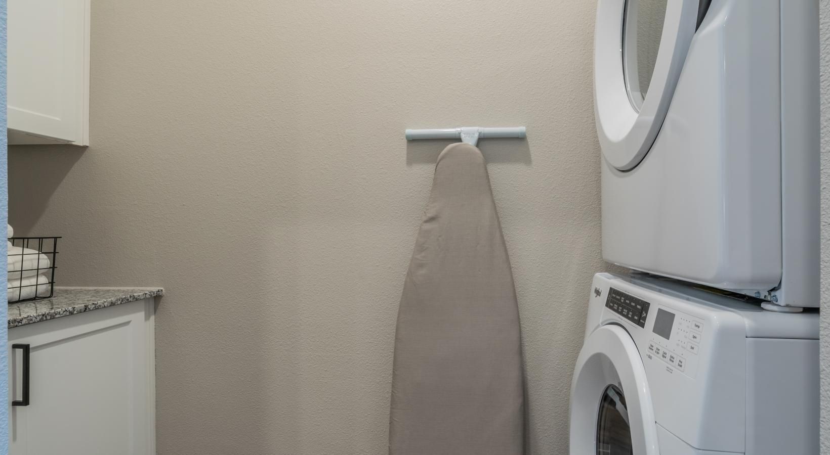 4647 Harvest Corner Drive, Unit 1114 Richmond, TX 77406 - Photo 15 of 34 a utility room with dryer and washer