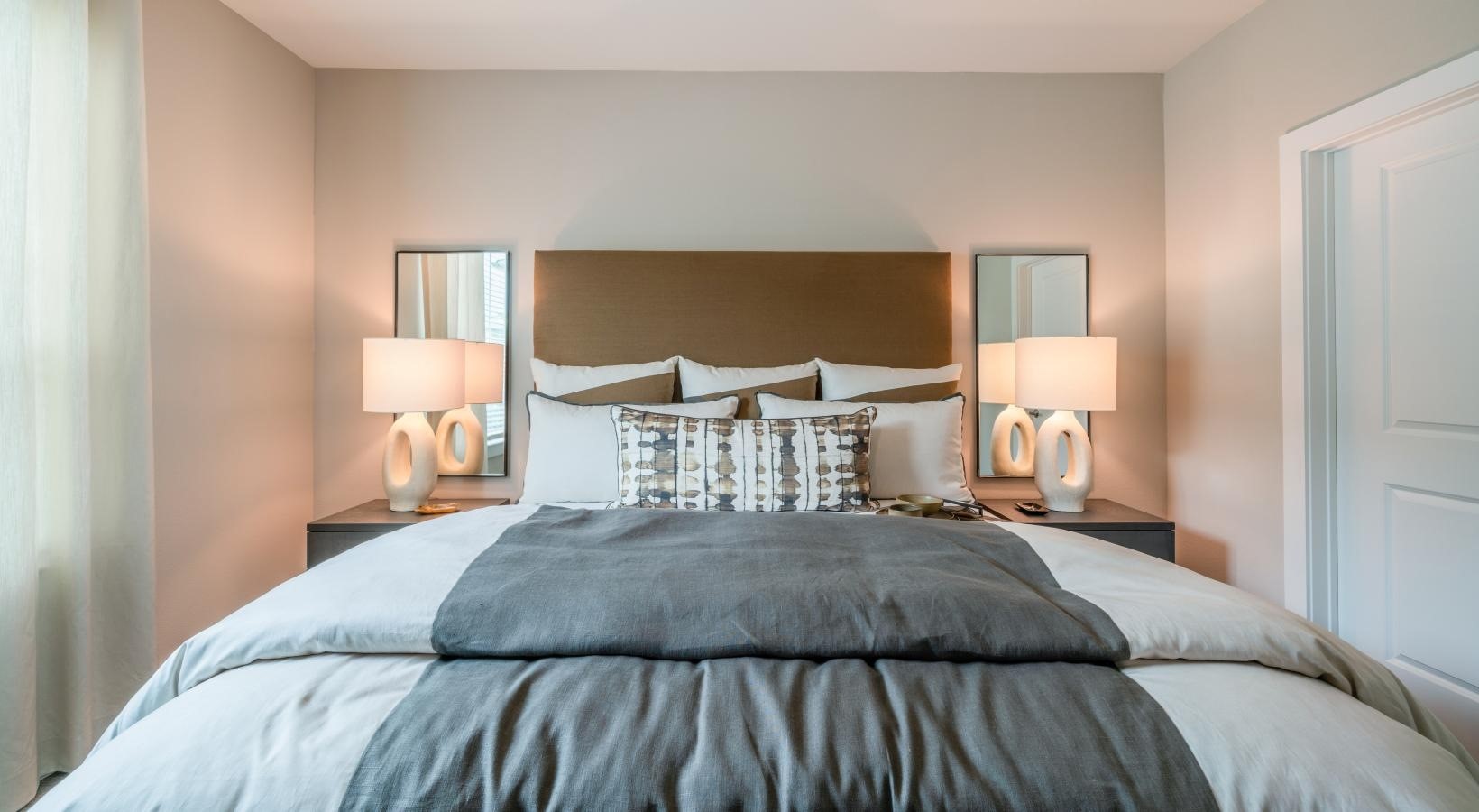 4647 Harvest Corner Drive, Unit 1114 Richmond, TX 77406 - Photo 10 of 34 a bedroom with a bed and window