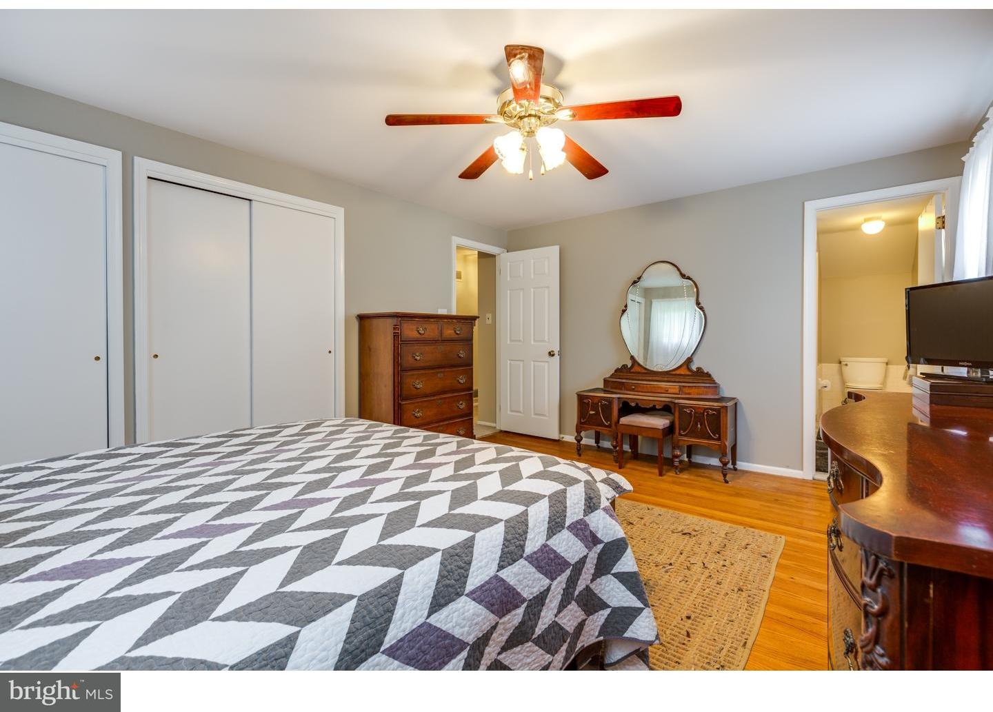 221 Pearl Croft Road Cherry Hill, NJ 08034 - Photo 20 of 25 Gallery Image 20