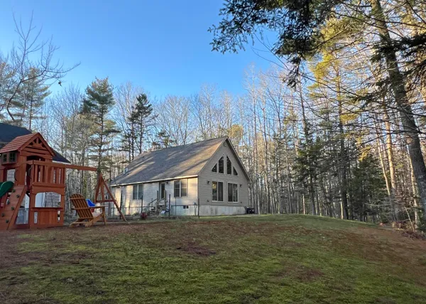 $395,000 | 27 Pigeon Road, Ellsworth, ME 04605