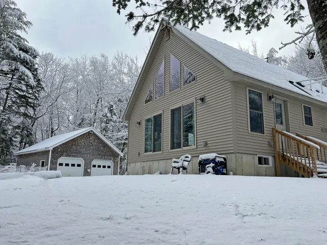 $395,000 | 27 Pigeon Road, Ellsworth, ME 04605