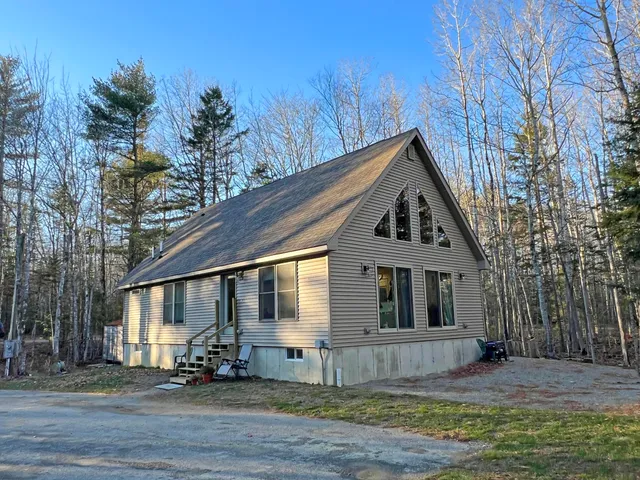 $395,000 | 27 Pigeon Road, Ellsworth, ME 04605