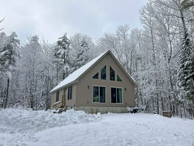 $395,000 | 27 Pigeon Road, Ellsworth, ME 04605