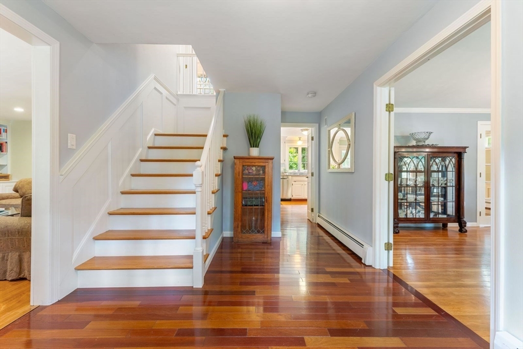 55 Teresa Road Hopkinton, MA 01748 - Photo 4 of 42 Gallery Image 4