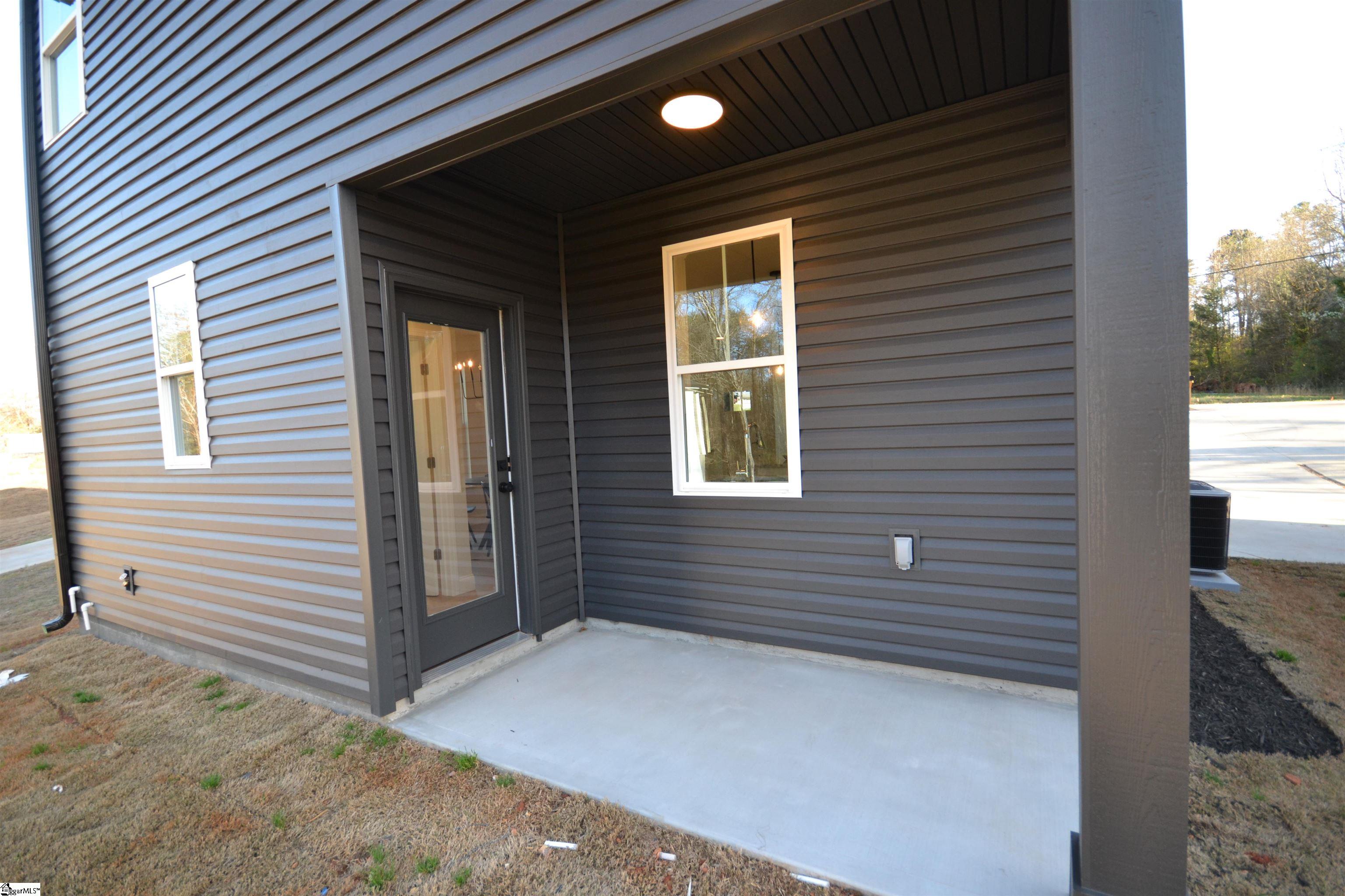 127 Chick Springs Road Taylors, SC 29687 - Photo 16 of 19