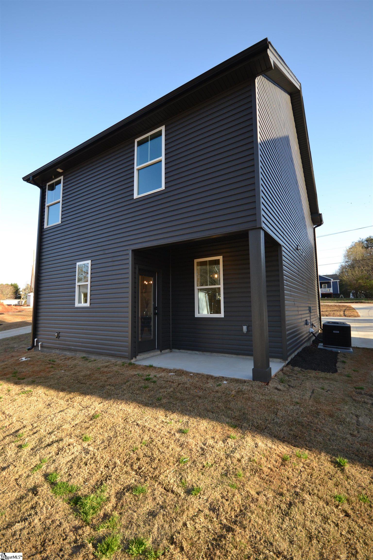 127 Chick Springs Road Taylors, SC 29687 - Photo 17 of 19
