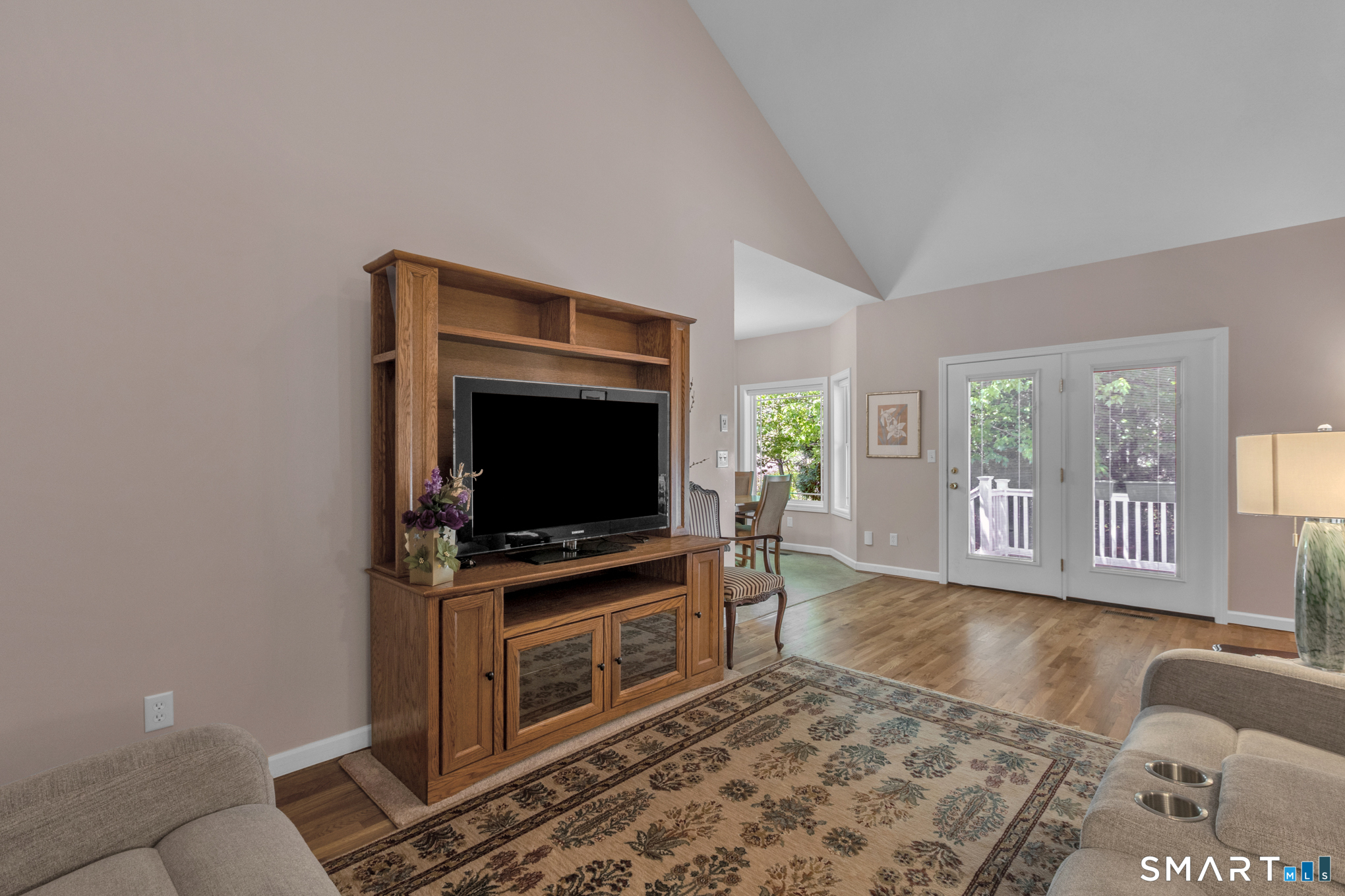 449 Tributary Lane Windsor, CT 06095 - Photo 7 of 38