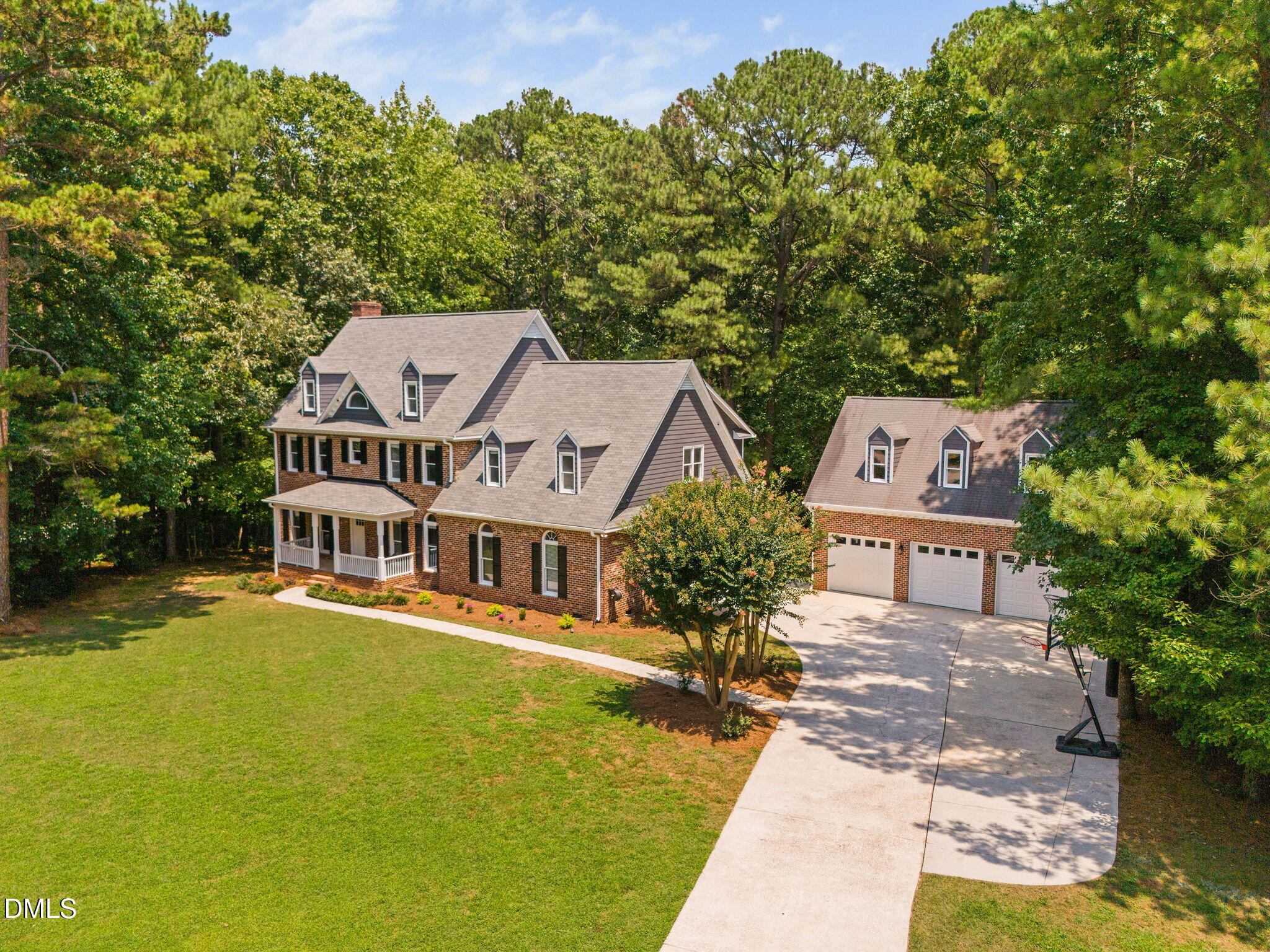 13004 Hanford Court Raleigh, NC 27614 - Photo 3 of 99 3-web-or-mls-13004-hanford-ct