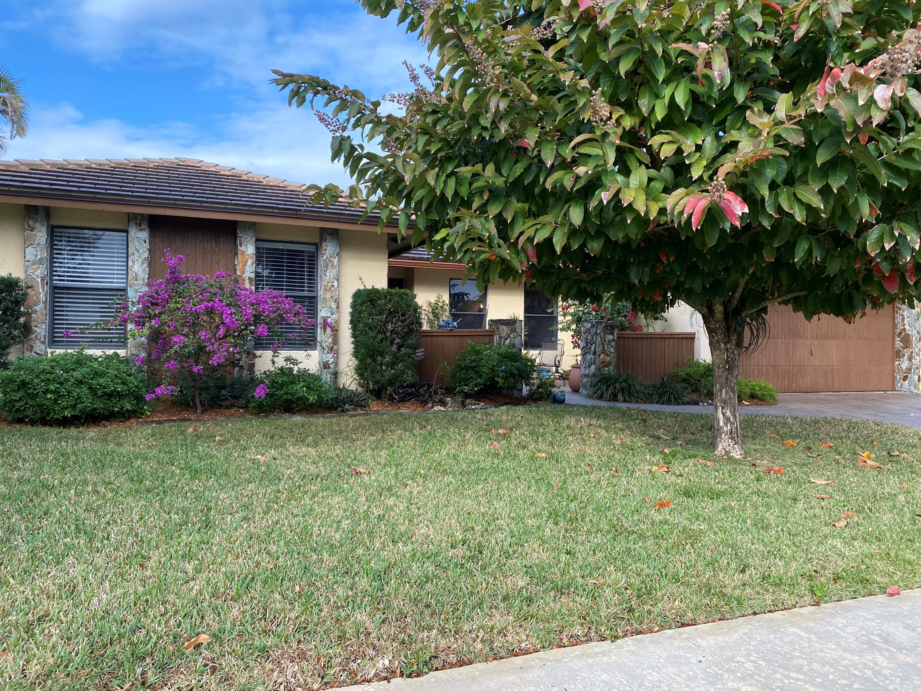 20795 Sonrisa Way Boca Raton, FL 33433 - Photo 1 of 1 Front of home