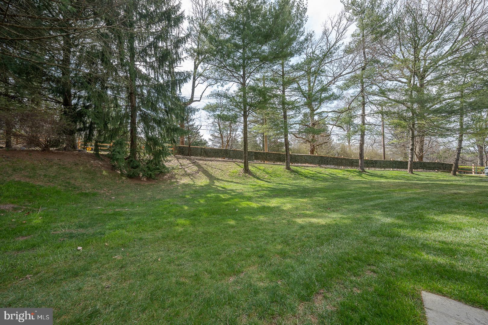 840 Springbank Lane Wayne, PA 19087 - Photo 6 of 73 Gallery Image 6