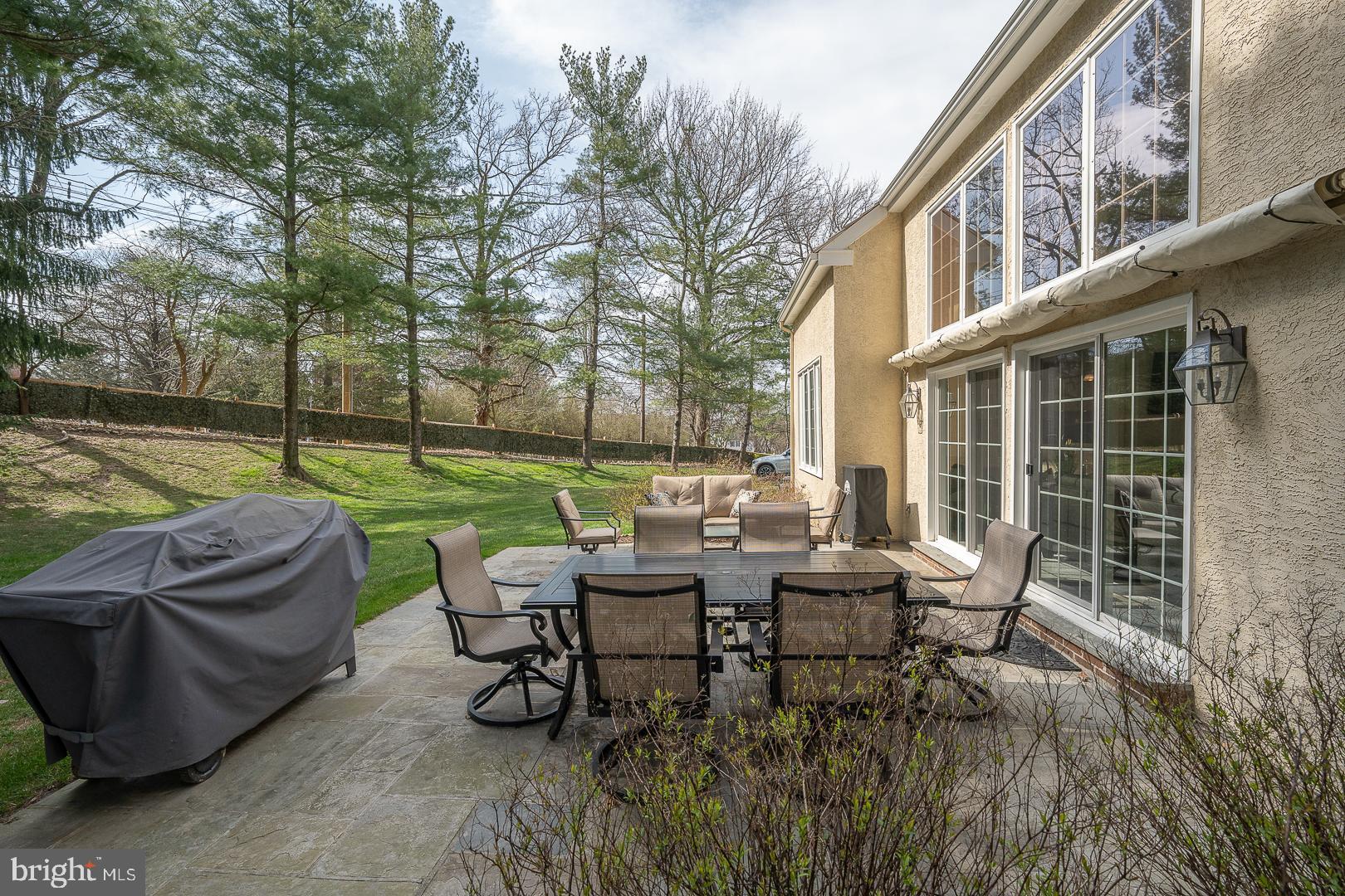 840 Springbank Lane Wayne, PA 19087 - Photo 10 of 73 Gallery Image 10