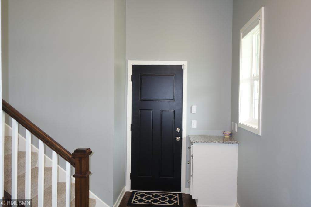 4-yyy Rice Street St. Paul, MN 55126 - Photo 7 of 14 Gallery Image 7