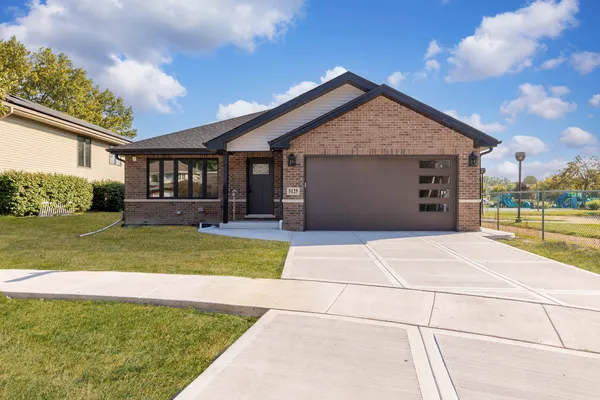 $599,000 | 5125 171st Street, Oak Forest, IL 60452