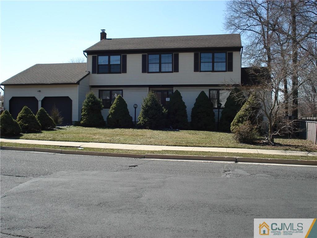 30 New Brooklyn Road Edison, NJ 08817 - Photo 3 of 5 a view of a house with a yard