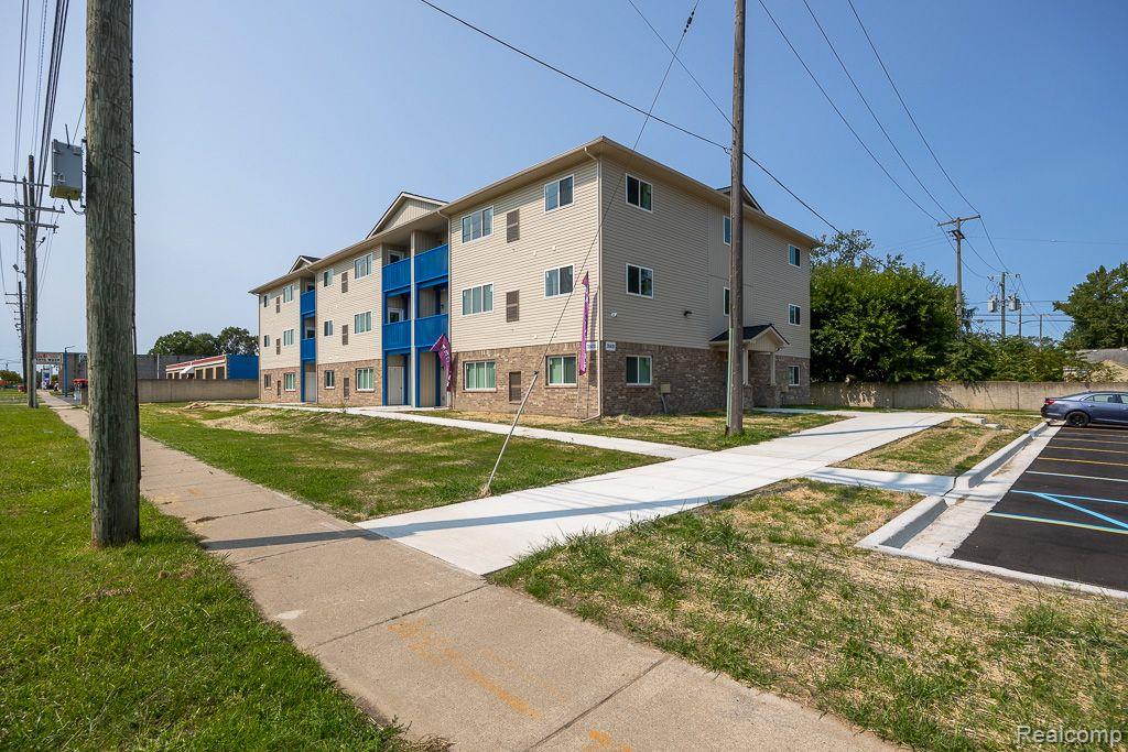 35410 Van Born Road, Unit 305 Wayne, MI 48184 - Photo 2 of 39