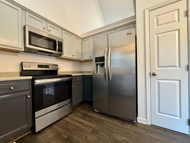 $2,350 | 7564 Passport Drive, Ooltewah, TN 37363