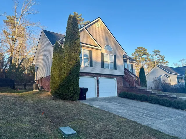 $2,350 | 7564 Passport Drive, Ooltewah, TN 37363