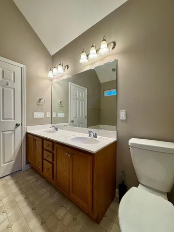 $2,350 | 7564 Passport Drive, Ooltewah, TN 37363